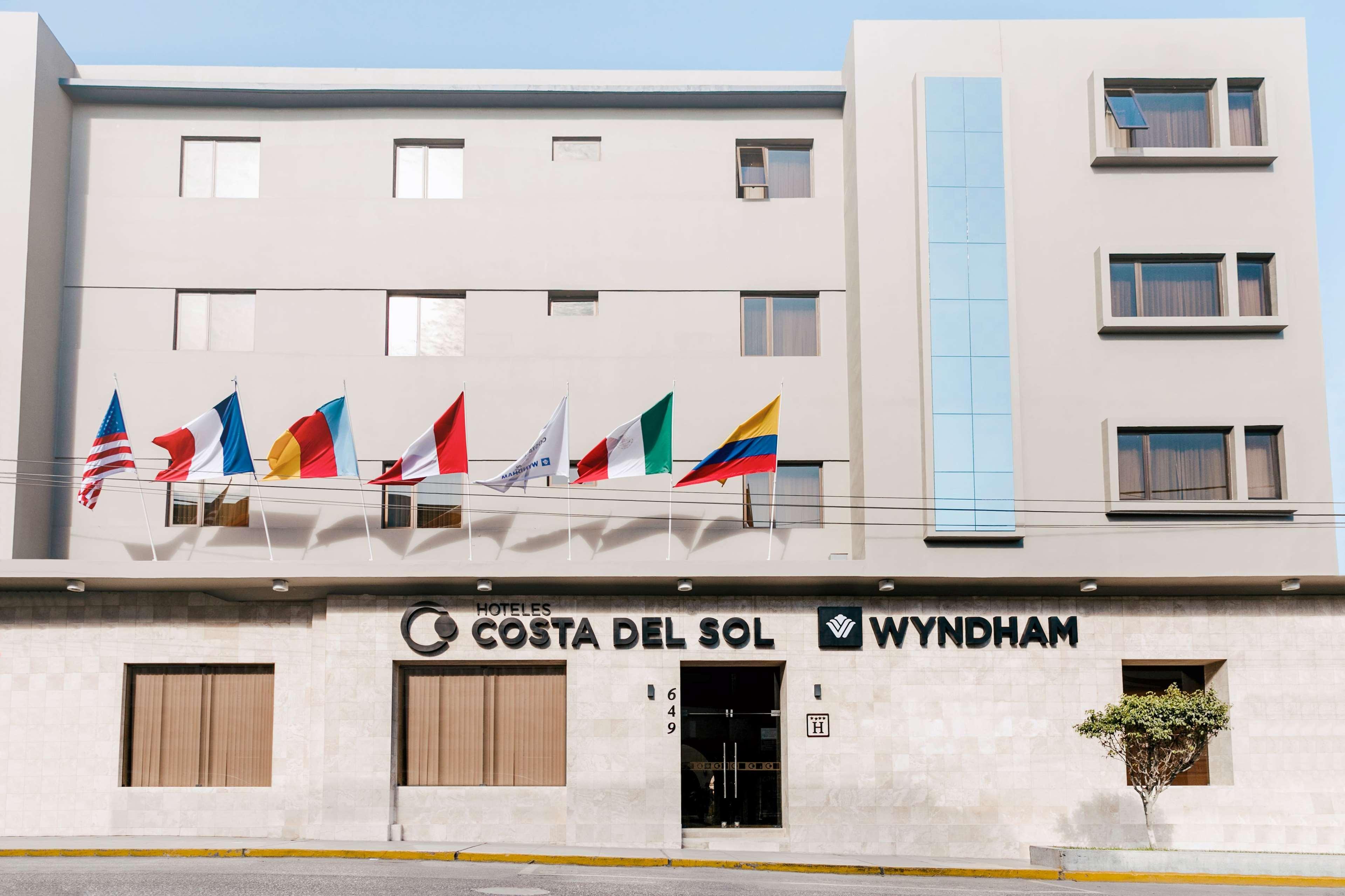 Отель Wyndham Costa Del Sol Пьюра Экстерьер фото