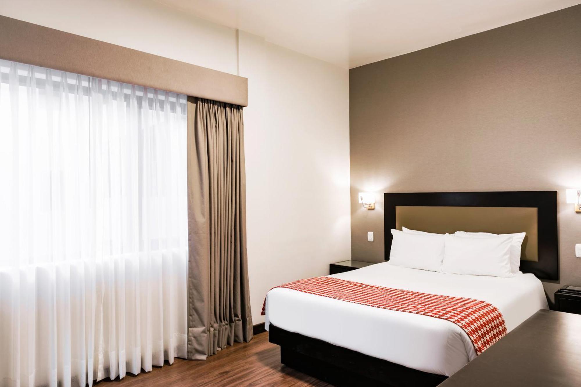 Отель Wyndham Costa Del Sol Пьюра Экстерьер фото